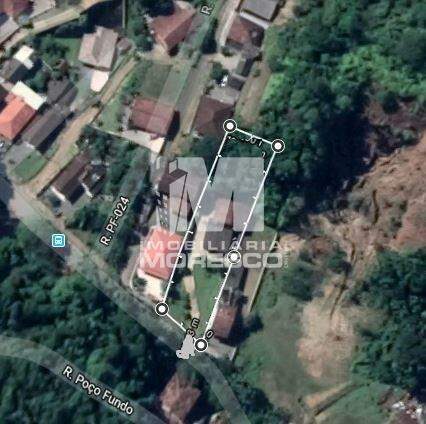 Casa à venda no bairro Poço Fundo: 
